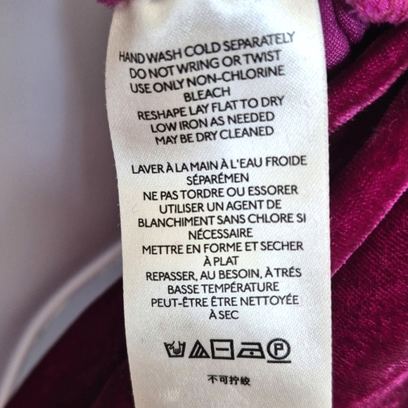 Anthropologie Raspberry Magenta Deep Pink Velvet Smocked Long Sleeve Top XXS - Picture 11 of 14